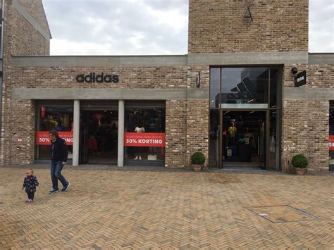 openingstijden rosada adidas|Onze winkels .